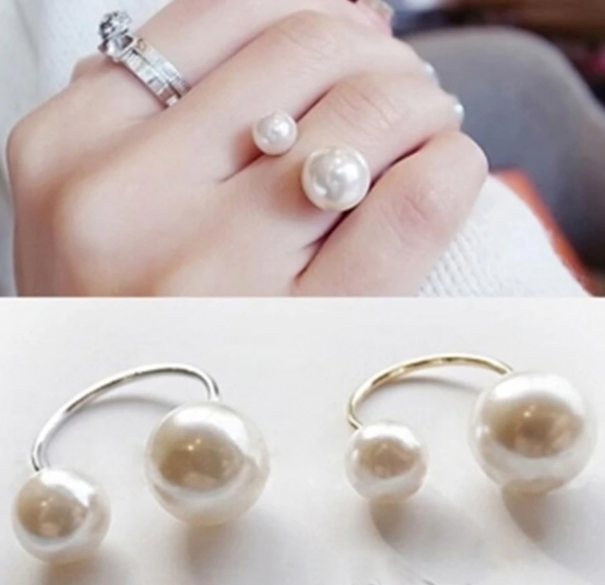 Saachi Adjustable Pearl Ring